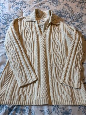 J. Jill Cream Cable-Knit V-Neck Sweater with Spread Collar